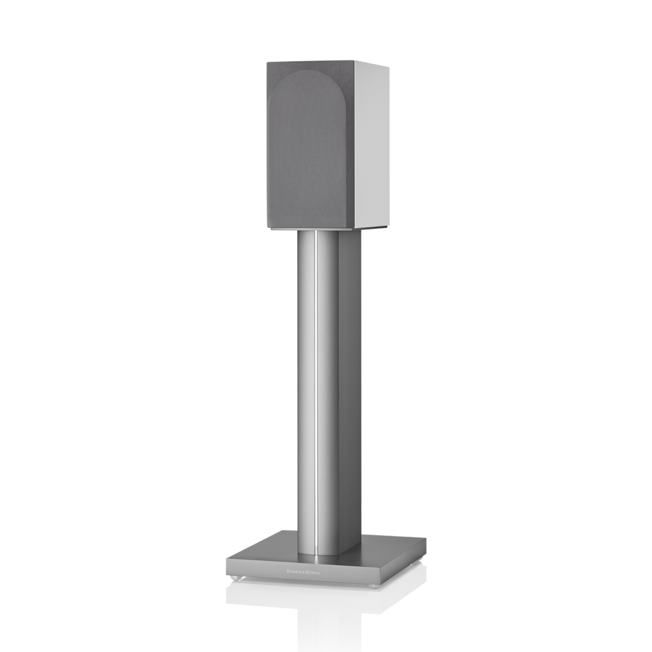 Lautsprecher von vorne mit Abdeckung