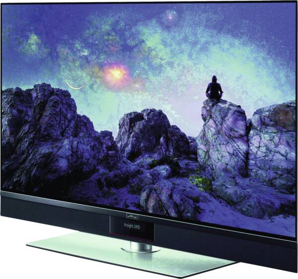 TV Gerät von vorne schräg