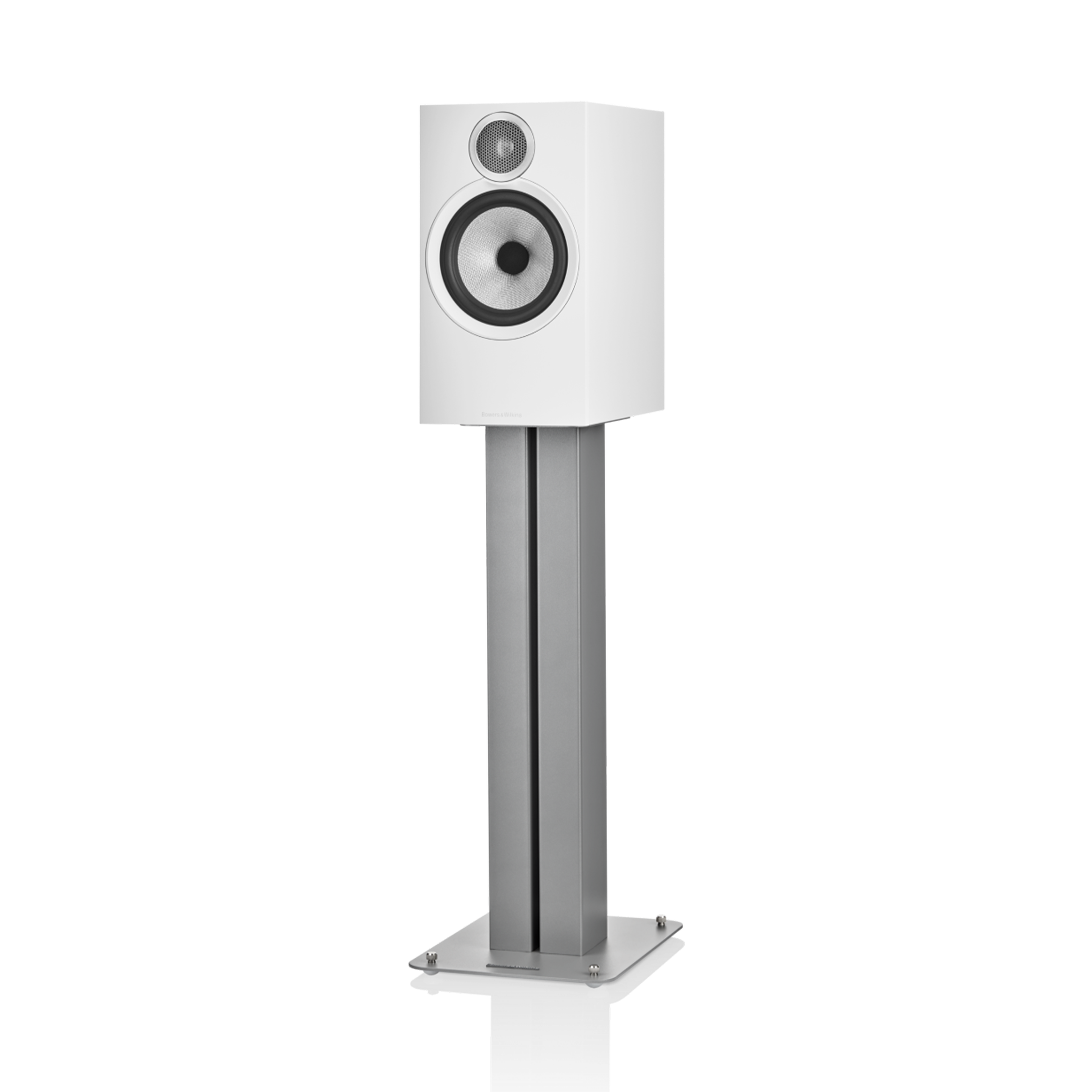Bowers & Wilkins 606S3 - Weiß - Stückpreis Lautsprecher von vorne schräg